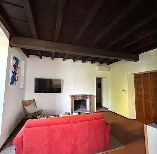 Casa Archi 1 레체노